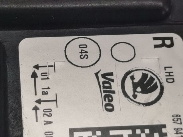 bontott SKODA SCALA Jobb Fényszóró