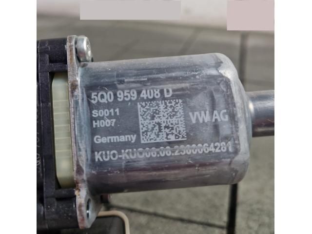 bontott SKODA SCALA Jobb hátsó Ablakemelő Motor