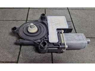 bontott SKODA SCALA Jobb hátsó Ablakemelő Motor