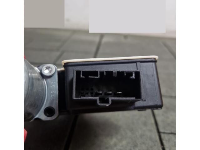 bontott SKODA SCALA Jobb hátsó Ablakemelő Motor