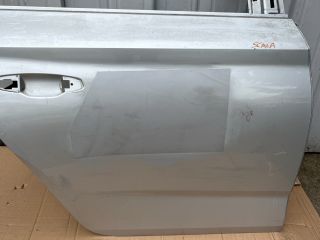 bontott SKODA SCALA Jobb hátsó Ajtó (Üres lemez)