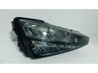 bontott SKODA SCALA Jobb Ledes Fényszóró