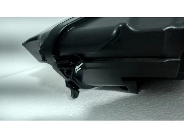 bontott SKODA SCALA Jobb Ledes Fényszóró