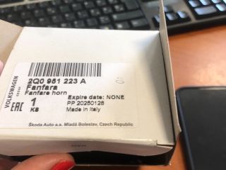 bontott SKODA SCALA Kürt