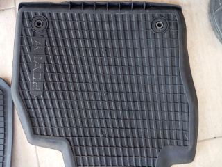 bontott SKODA SCALA Padlószőnyeg