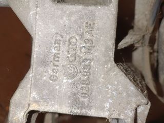 bontott SKODA SUPERB I Generátor Tartó Bak