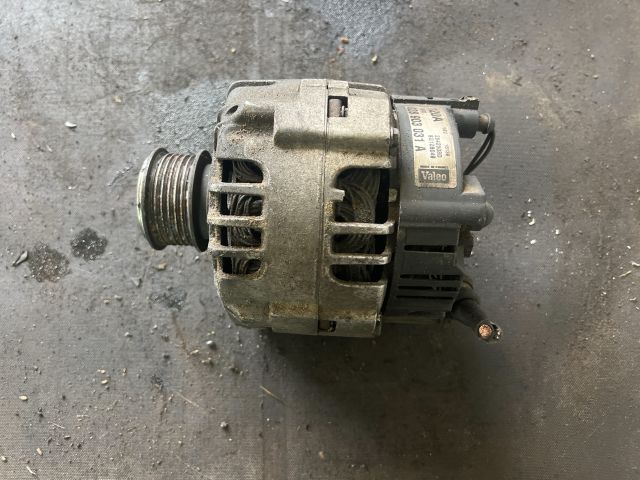 bontott SKODA SUPERB I Generátor