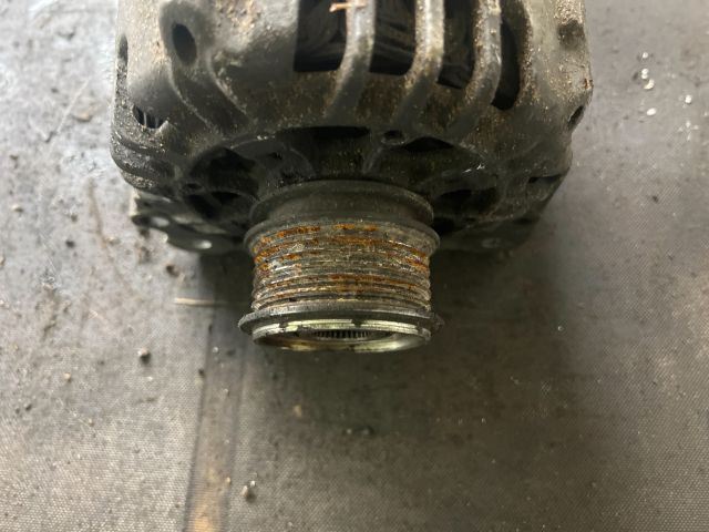 bontott SKODA SUPERB I Generátor