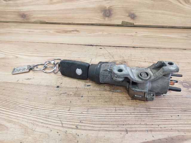 bontott SKODA SUPERB I Gyújtáskapcsoló Házzal