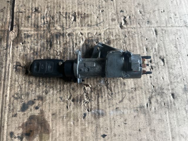 bontott SKODA SUPERB I Gyújtáskapcsoló