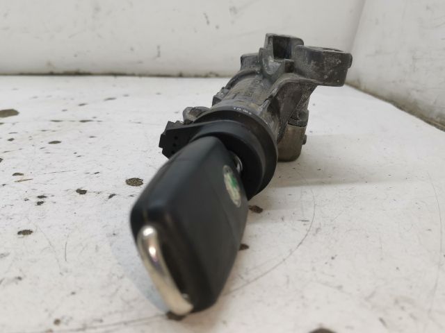 bontott SKODA SUPERB I Gyújtáskapcsoló