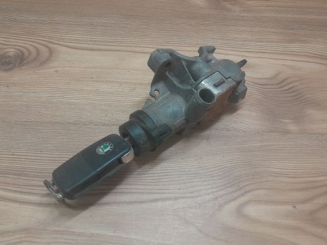 bontott SKODA SUPERB I Gyújtáskapcsoló