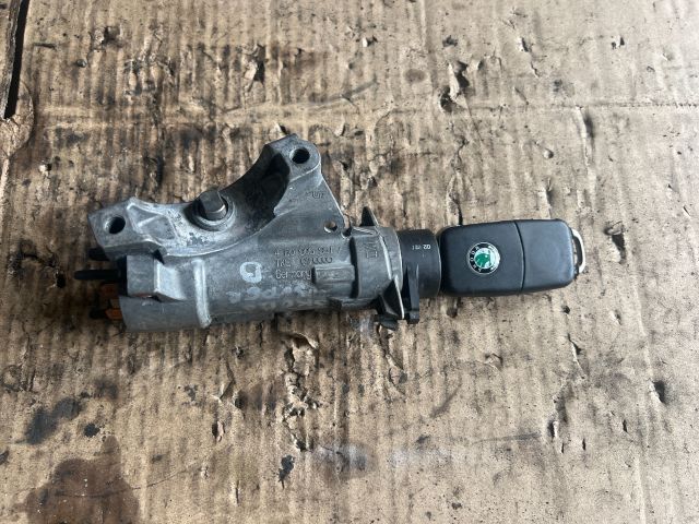 bontott SKODA SUPERB I Gyújtáskapcsoló