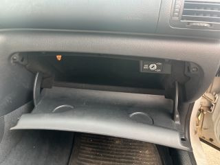 bontott SKODA SUPERB I Jobb első Gólyaláb (Lengécsillapító, Rugó)