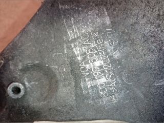 bontott SKODA SUPERB I Motor Tartó Bak (Fém)