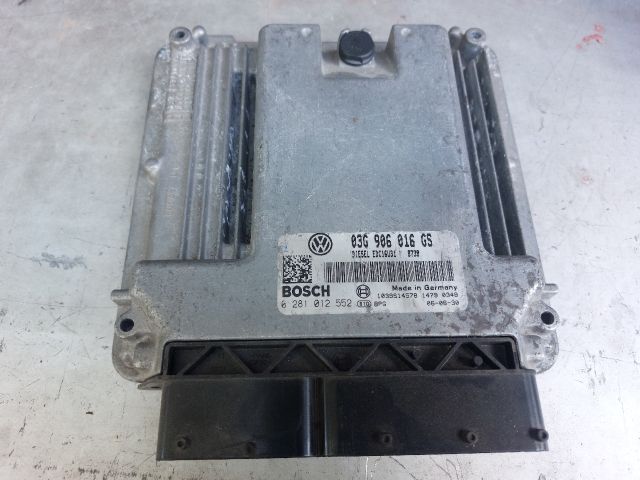 bontott SKODA SUPERB I Motorvezérlő