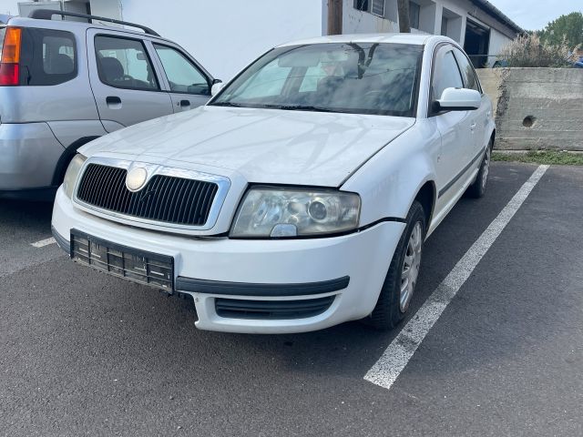 bontott SKODA SUPERB I Önindító