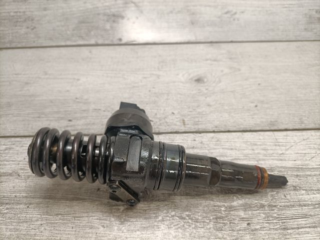 bontott SKODA SUPERB I Porlasztó (1 db)