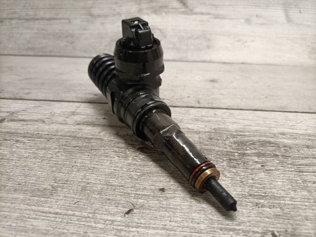 bontott SKODA SUPERB I Porlasztó (1 db)