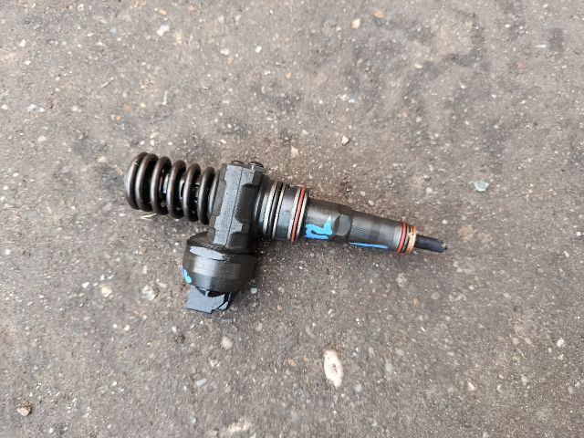 bontott SKODA SUPERB I Porlasztó (1 db)