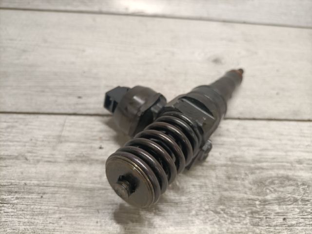 bontott SKODA SUPERB I Porlasztó (1 db)