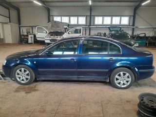 bontott SKODA SUPERB I Tank