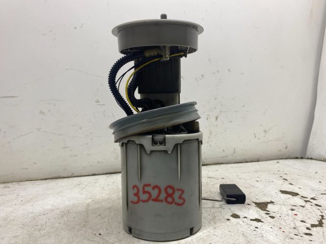 bontott SKODA SUPERB I Üzemanyag Szivattyú