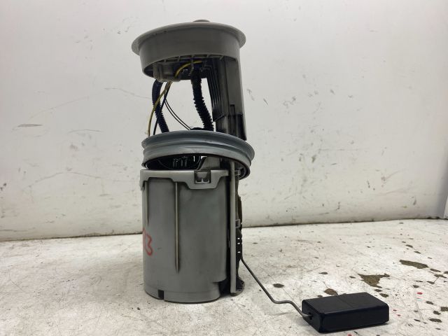 bontott SKODA SUPERB I Üzemanyag Szivattyú