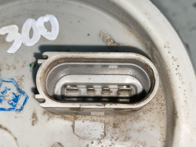 bontott SKODA SUPERB I Üzemanyag Szivattyú