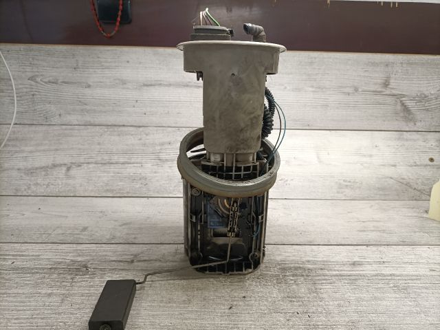 bontott SKODA SUPERB I Üzemanyag Szivattyú