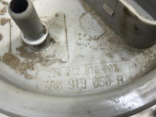 bontott SKODA SUPERB I Üzemanyag Szivattyú