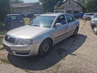 bontott SKODA SUPERB I Bal első Csonkállvány Kerékaggyal