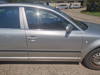 bontott SKODA SUPERB I Jobb első Gólyaláb (Lengécsillapító, Rugó)