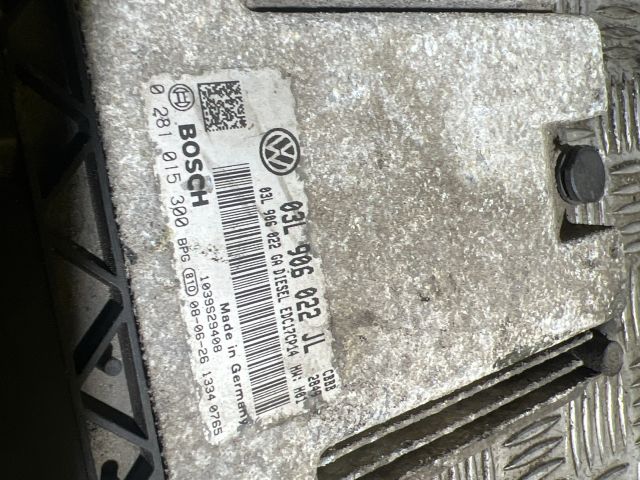 bontott SKODA SUPERB I Motorvezérlő