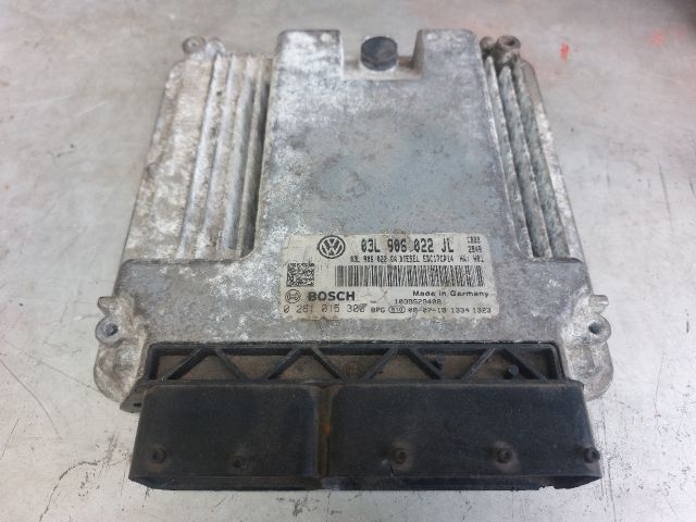 bontott SKODA SUPERB I Motorvezérlő