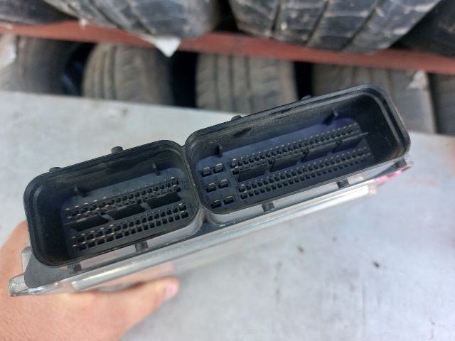 bontott SKODA SUPERB I Motorvezérlő