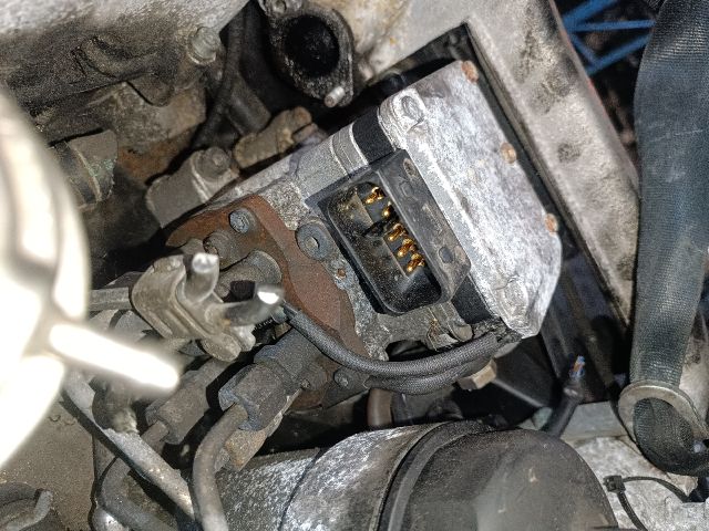 bontott SKODA SUPERB I Adagoló