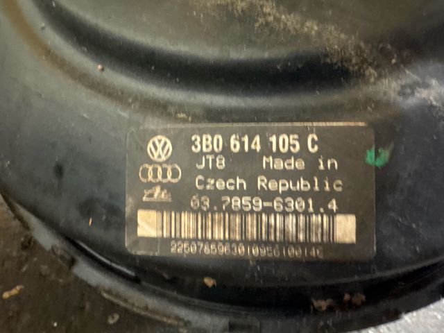 bontott SKODA SUPERB I Fékrásegítő