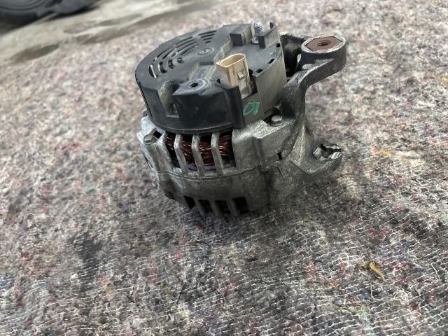 bontott SKODA SUPERB I Generátor