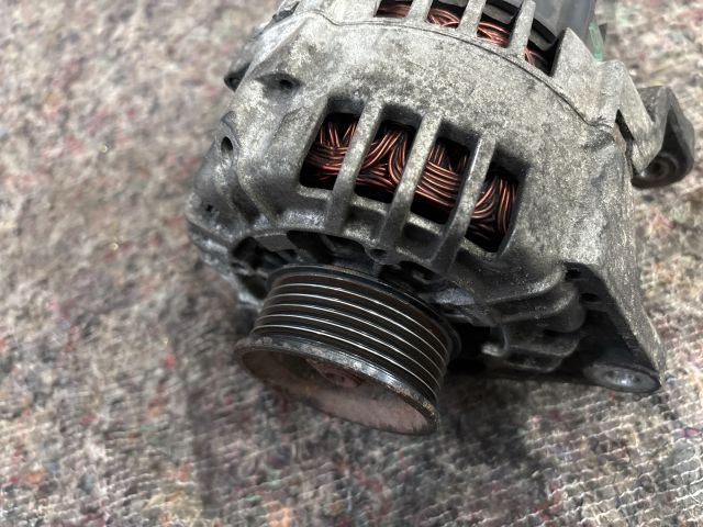 bontott SKODA SUPERB I Generátor