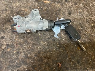 bontott SKODA SUPERB I Gyújtáskapcsoló Házzal