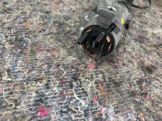 bontott SKODA SUPERB I Gyújtáskapcsoló Házzal