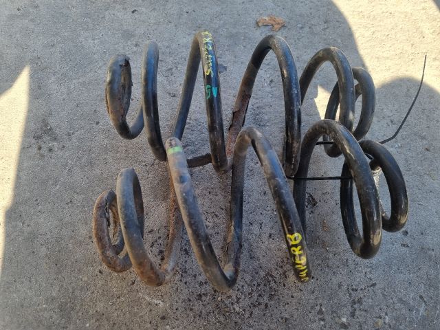 bontott SKODA SUPERB I Hátsó Rugó Pár