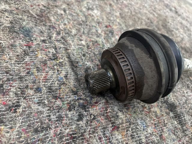 bontott SKODA SUPERB I Jobb Féltengely