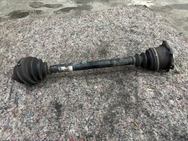 bontott SKODA SUPERB I Jobb Féltengely