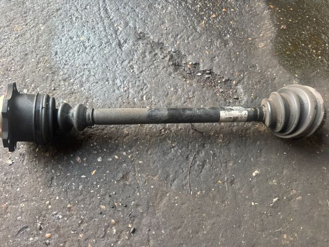 bontott SKODA SUPERB I Jobb Féltengely