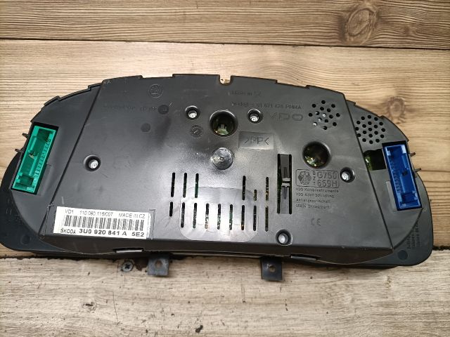 bontott SKODA SUPERB I Kilométeróra