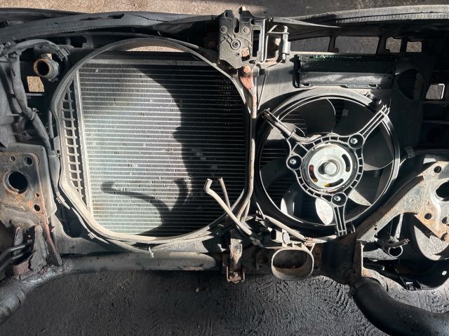 bontott SKODA SUPERB I Komplett Homlokfal (Részeivel)