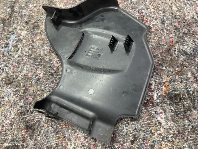 bontott SKODA SUPERB I Légszűrő Ház Fedél