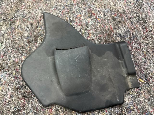 bontott SKODA SUPERB I Légszűrő Ház Fedél